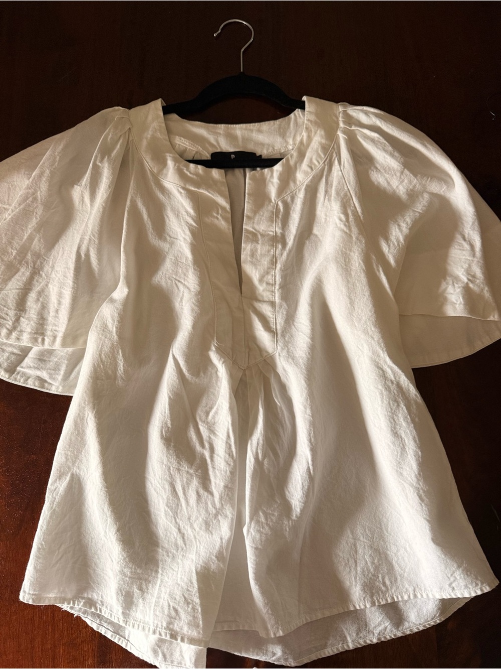 Tuckernuck Pomander Place White Peasant Blouse with Short Flutter Sleeves
